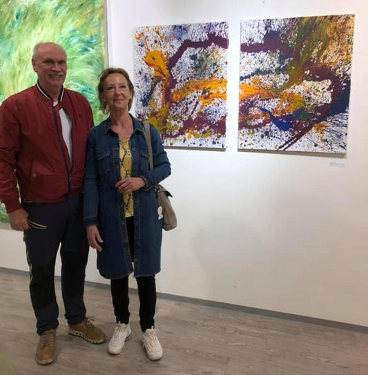 Kunstkjøp i Bergen. Kjøp kunst på kunstutstilling til bergenskunstneren Naysha. To matchende malerier til salgs. 